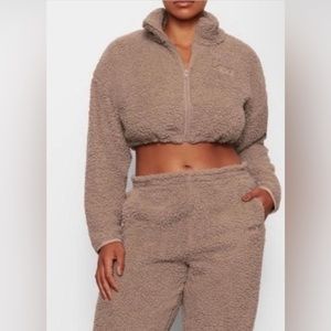 NWT SkimsCozy Knit Cropped Pullover Teddy  S/M Rose Clay Relaxe